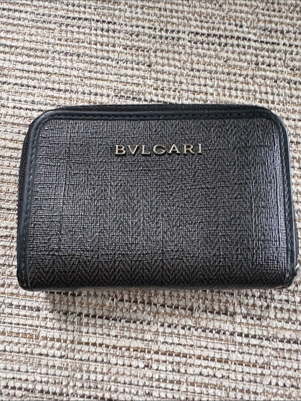 Authentic BVLGARI Herringbone Compact Zip Around Wallet Coin Purse Black Gray - Picture 3 of 11